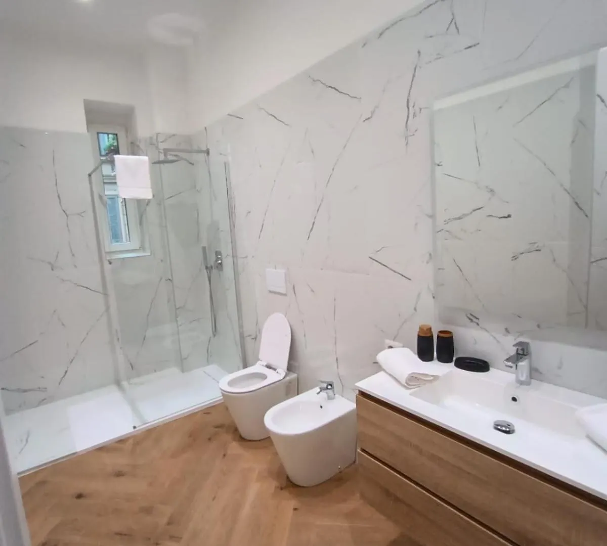 Be-C0 Centrale New Double Suite Milan